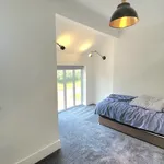 Rent 5 bedroom house in Newquay