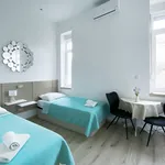 Rent 3 bedroom apartment of 80 m² in Split