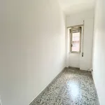 Affitto 5 camera appartamento di 153 m² in Rome