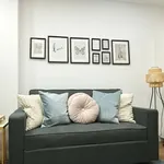 Rent 4 bedroom apartment of 35 m² in Madrid