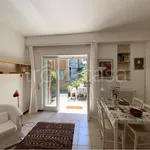 Rent 1 bedroom apartment of 35 m² in Como