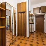 Rent a room of 85 m² in milan