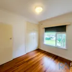 Rent 3 bedroom house in Mount Waverley