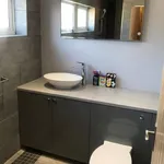 Rent 3 bedroom apartment in East Midlands