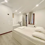 Rent 2 bedroom apartment of 65 m² in Verona