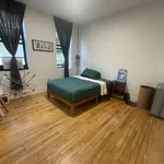 Rent 3 bedroom apartment in Brooklyn