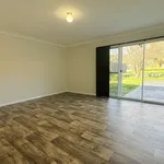 Rent 4 bedroom house in Boorowa