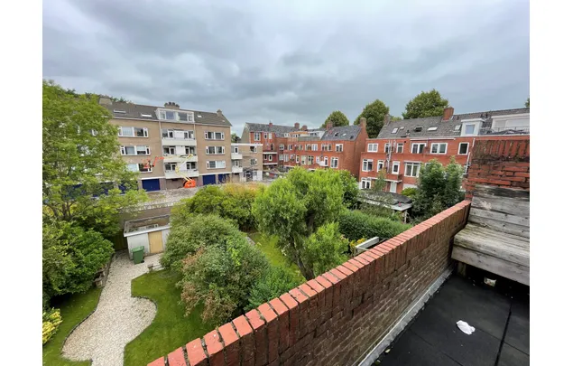 Huur 5 slaapkamer appartement van 83 m² in Groningen