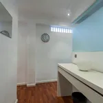 Rent 3 bedroom apartment in Valencia