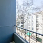 Rent a room of 60 m² in lisbon