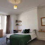 Rent 6 bedroom house in Plymouth