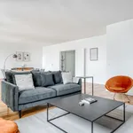 Appartement de 1518 m² avec 3 chambre(s) en location à Paris