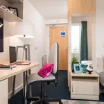 Rent 1 bedroom flat in Exeter