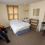 Rent 5 bedroom apartment in West Midlands