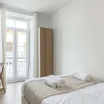 Rent 2 bedroom apartment of 60 m² in lisbon