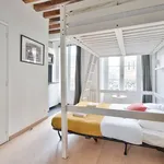 Rent 1 bedroom apartment of 18 m² in Paris