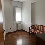 Rent 5 bedroom apartment of 100 m² in Venice