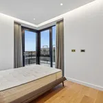 Rent 3 bedroom flat in London