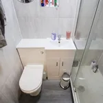 Rent 6 bedroom flat in West Midlands