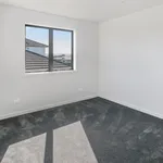 Rent 6 bedroom house in Karaka