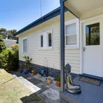 Rent 3 bedroom house in Mount Waverley