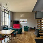 Appartement de 169 m² avec 4 chambre(s) en location à Lyon