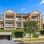 Rent 2 bedroom apartment in Wollongong