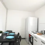 Rent 4 bedroom apartment in Paris