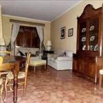 Rent 3 bedroom apartment of 100 m² in Avellino