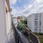 Rent 2 bedroom apartment of 42 m² in Paris