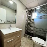 Rent a room of 130 m² in Valencia