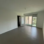 Appartement de 80 m² avec 4 chambre(s) en location à LIMONESTT