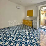 Rent 2 bedroom apartment of 40 m² in Napoli