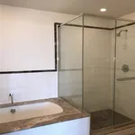 Rent 1 bedroom apartment of 85 m² in NY