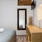 Rent 1 bedroom apartment of 30 m² in Lisbon