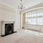 Rent 4 bedroom house of 145 m² in London