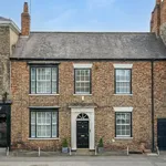 Rent 4 bedroom house in Yorkshire And The Humber