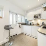 Rent 3 bedroom flat in London