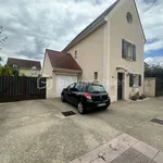 Rent 6 bedroom house of 105 m² in Le Coudray-Montceaux