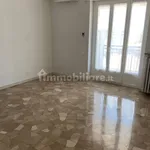 Rent 4 bedroom apartment of 100 m² in Varese