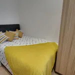 Rent 5 bedroom flat in East Midlands