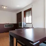 Rent a room in porto