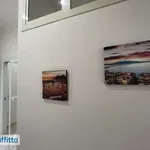 Affitto 2 camera appartamento di 60 m² in Naples