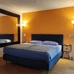 Miete 6 Schlafzimmer wohnung von 104 m² in Mainz