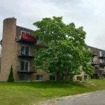 Appartement à Louer - 305 Rue Pineault, Mont-Saint-Hilaire - 12 photos | Logis Québec