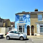 Rent 4 bedroom house in South East England