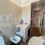 Rent 2 bedroom apartment of 73 m² in Milano