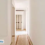 Affitto 5 camera appartamento di 140 m² in Turin