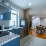 Rent 3 bedroom apartment in Porto