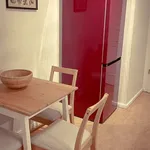 Rent a room of 120 m² in Berlin